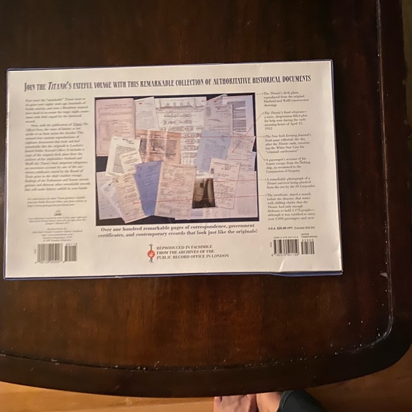 Titanic: The Official Story Box Set - Picture 5 of 8